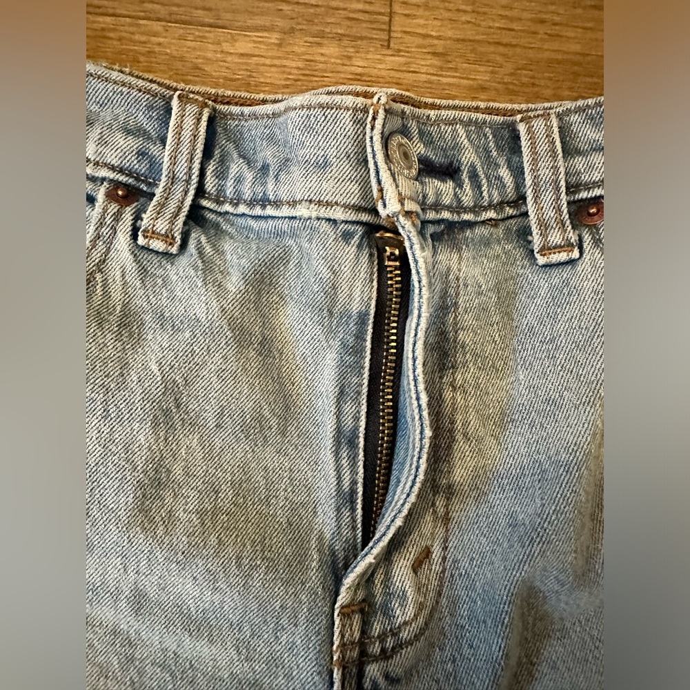 Abercrombie & Fitch The Mom Short-Mid Rise-Size 10 - Picture 3 of 8